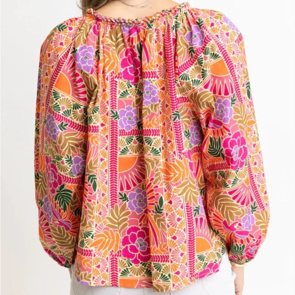 Karlie Toucan V-neck Braid Trim Top Size M - Picture 11 of 11